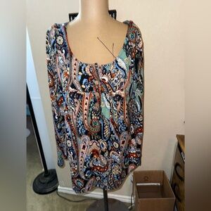 Women’s long sleeve blouse